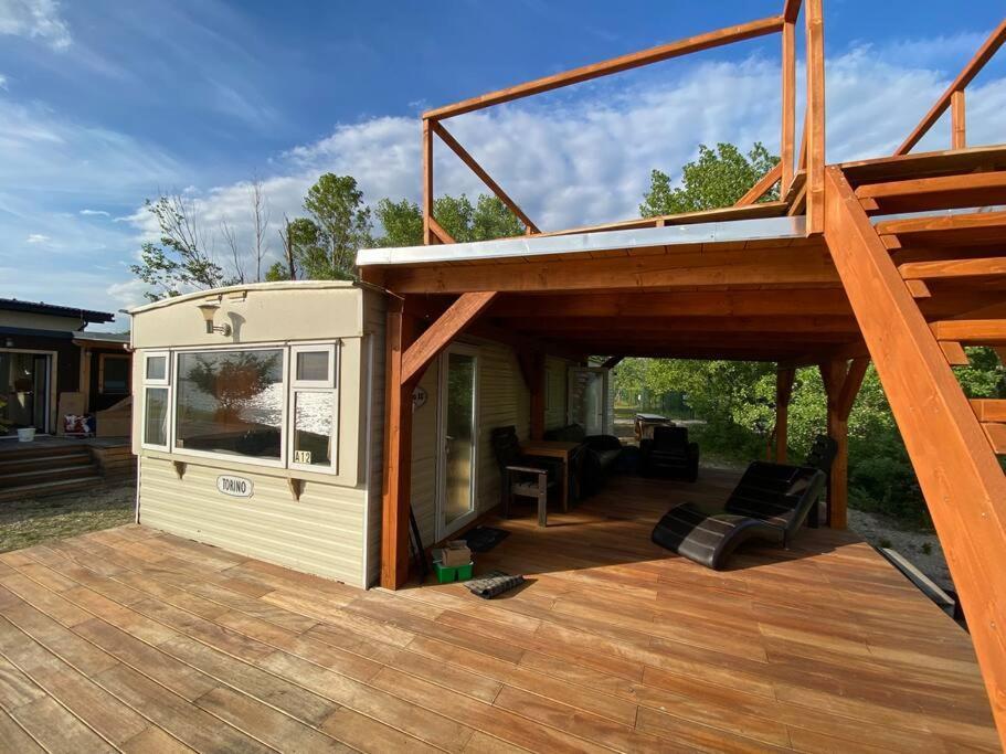 Retro House In Nature Šamorín Екстериор снимка